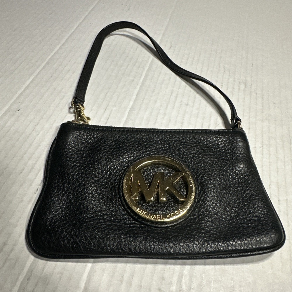 Michael Kors Fulton Wristlet Bag‎ Pebbled Leather Black